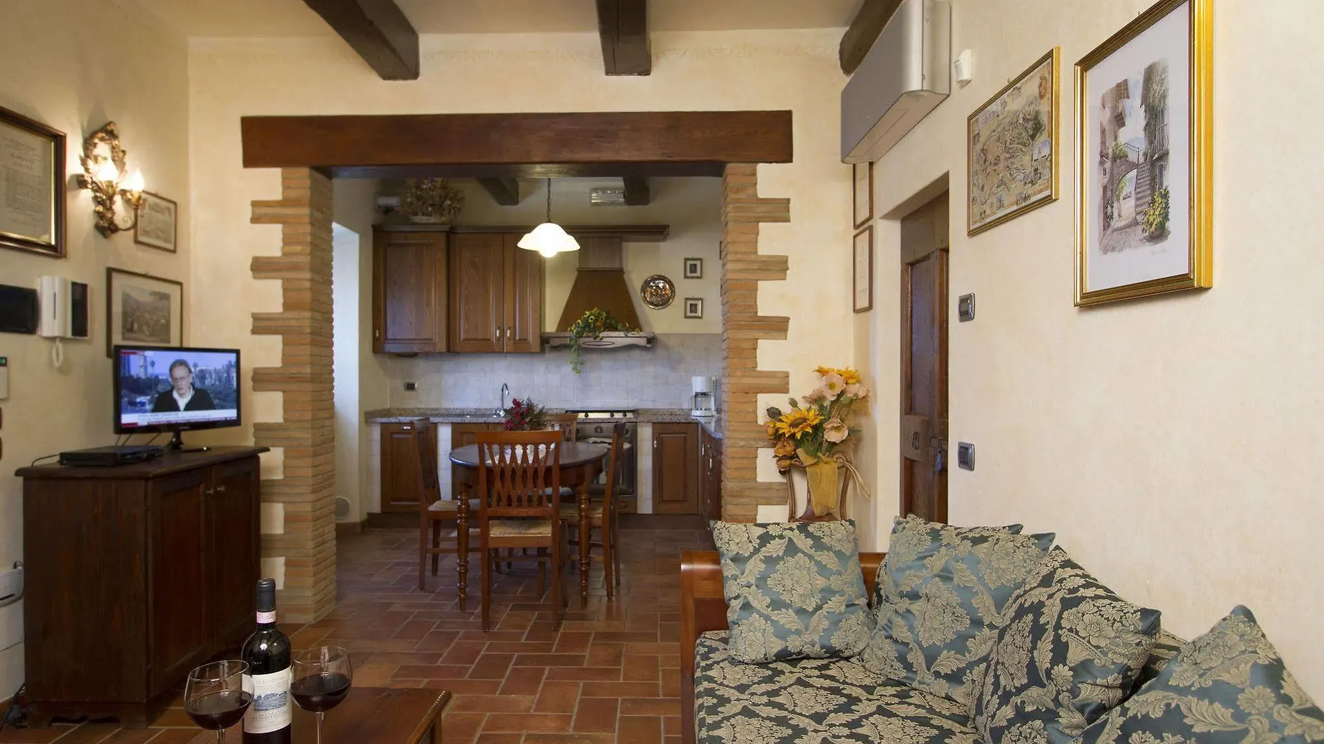 Rocca Di Pierle, Agriturismo Di Charme - Cortona Mercatale  Mercatale (Arezzo)